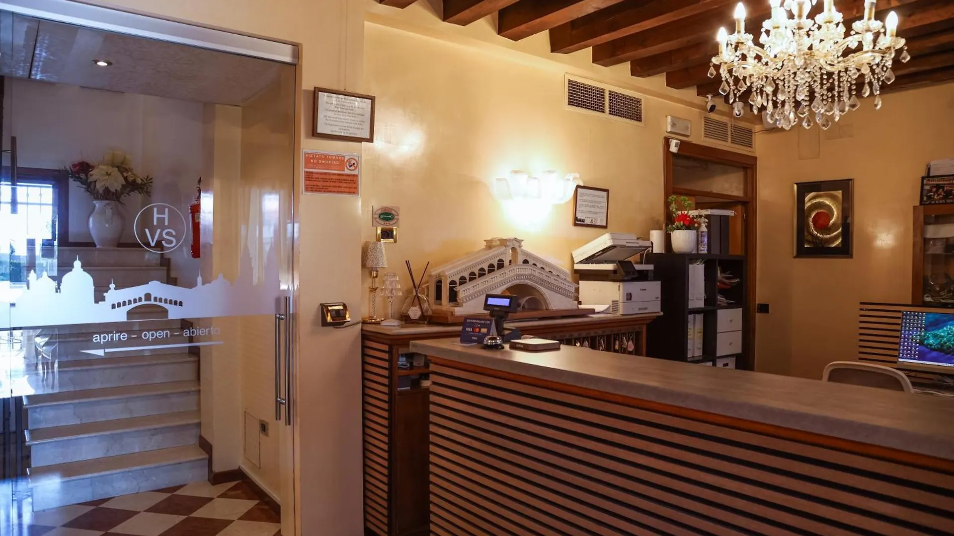 Hotel Villa Sara ميستر 3*,  إيطاليا