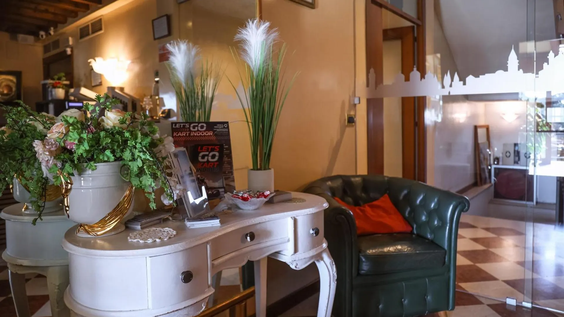 ***  Hotel Villa Sara Местре Италия