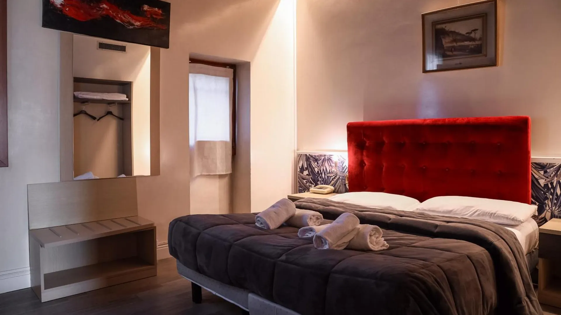 Hotel Villa Sara Местре