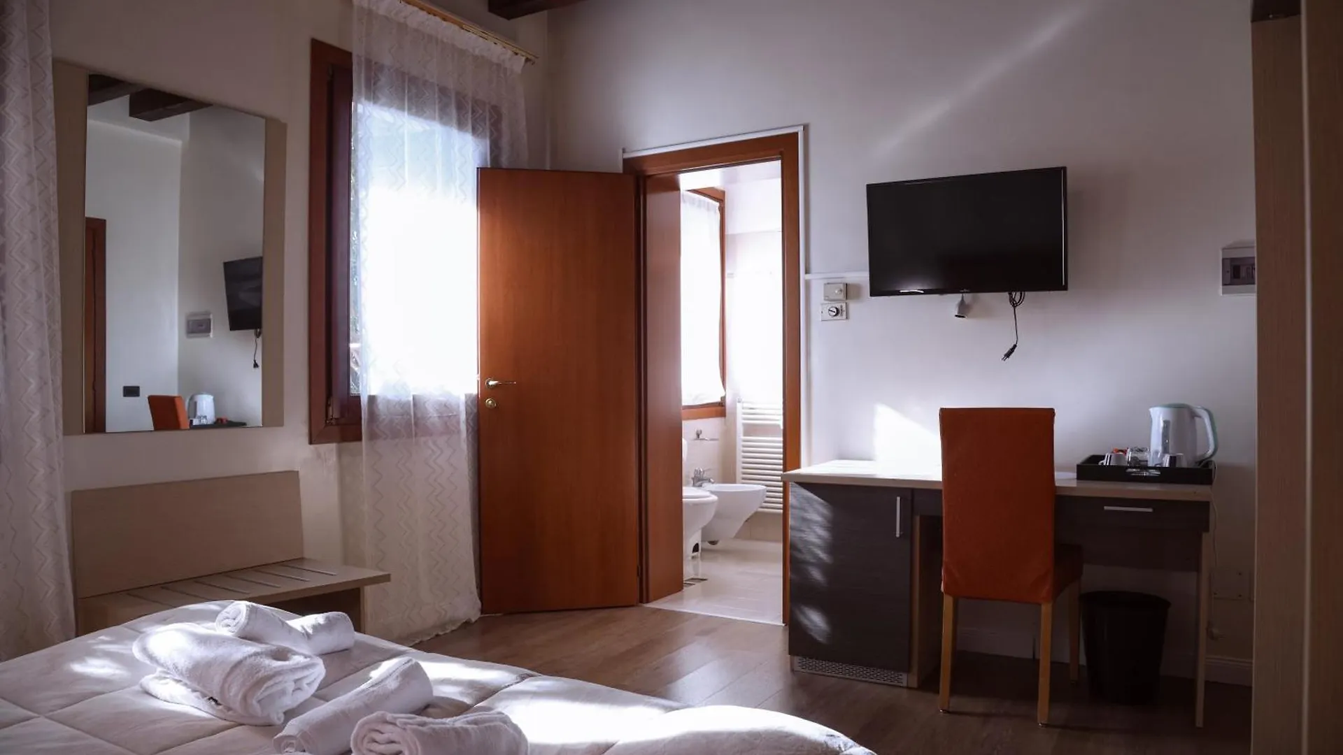 Hotel Villa Sara ميستر