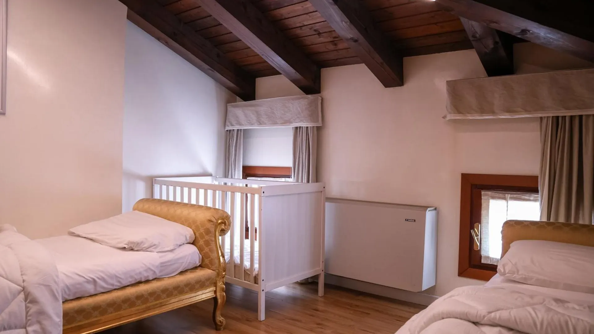 Hotel Villa Sara ميستر إيطاليا