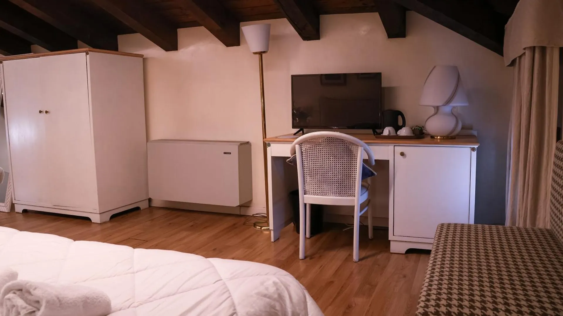Hotel Villa Sara Mestre